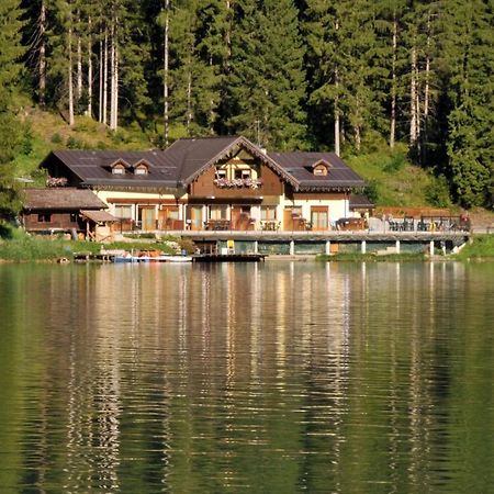 Appartamenti Chalet Al Lago Алеге Екстериор снимка