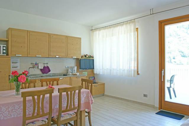 Appartamenti Chalet Al Lago Алеге Екстериор снимка