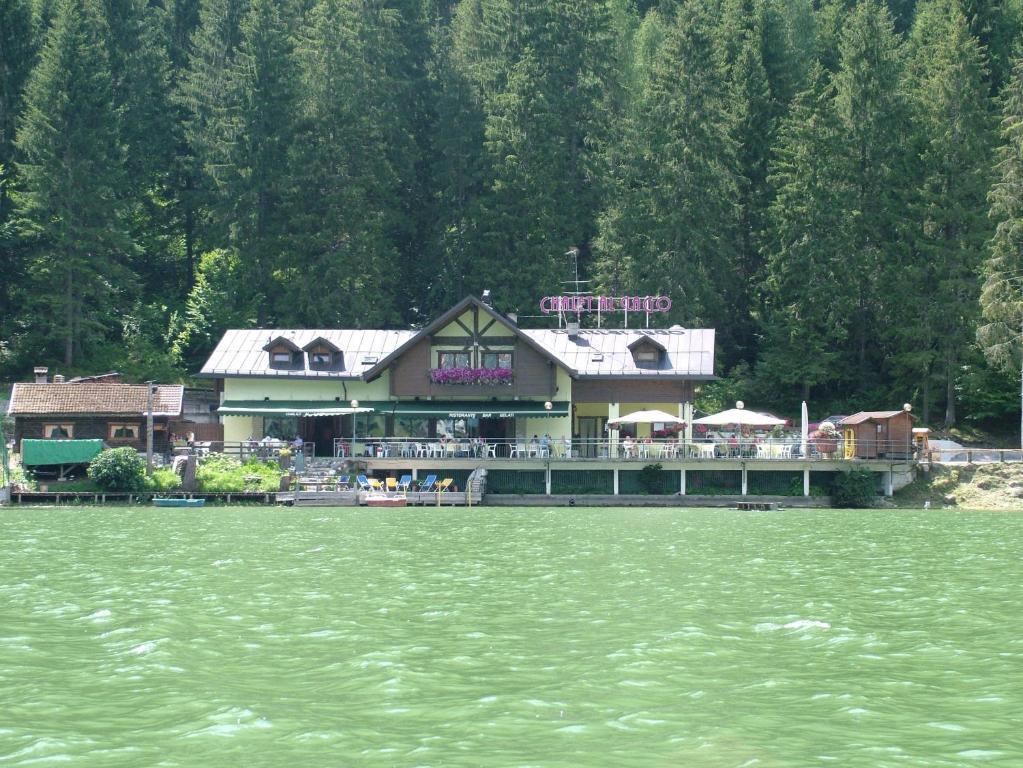 Appartamenti Chalet Al Lago Алеге Екстериор снимка